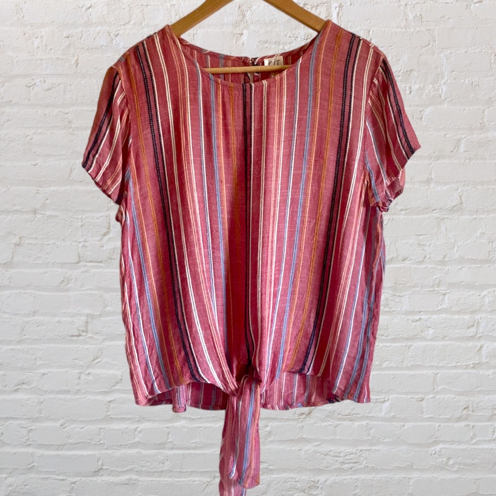 Women’s Red Striped Tie-Front Blouse